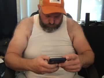 biggutbulldad Chaturbate model