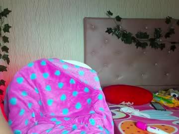 sophie_love19 Chaturbate model