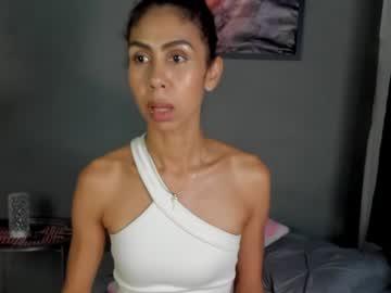 Curly_milff - Chaturbate model