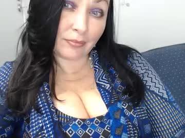 Beluckynow - Chaturbate model