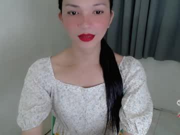 devilinee_ Chaturbate model