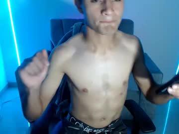 Hotgeniio01 - Chaturbate model