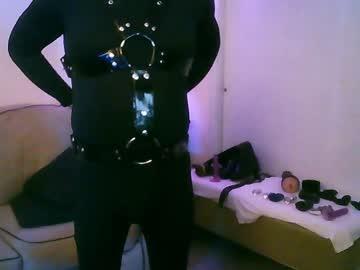 Latexminheadroom - Chaturbate model