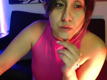 Mel_raise - Chaturbate model