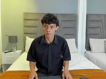 Iker_brownn - Chaturbate model