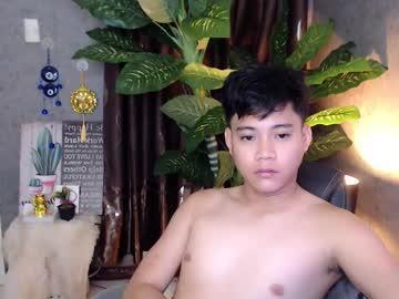 Playful_kenzo - Chaturbate model