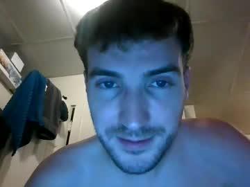 Chillguy390 - Chaturbate model