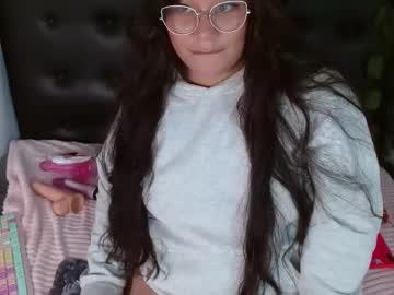 Angelles_cardenas - Chaturbate model