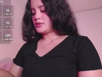 Holly_16 - Chaturbate model