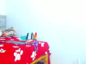 Yahaira_sexylove - Chaturbate model