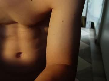 Hawaiianloverboii - Chaturbate model