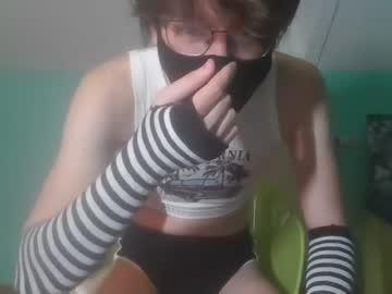 Levi_femboi - Chaturbate model