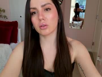 Ninaoneil - Chaturbate model