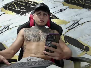 Kevinsanchez_ - Chaturbate model