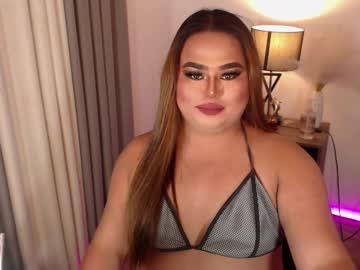 heavenlyhugecock Chaturbate model