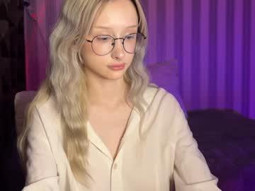 Mayvi_cold - Chaturbate model