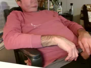 Hottop_1981 - Chaturbate model