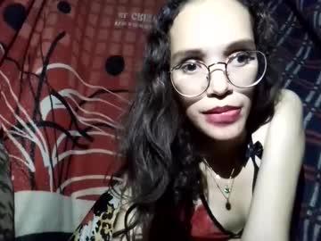 Emmaguanaof - Chaturbate model