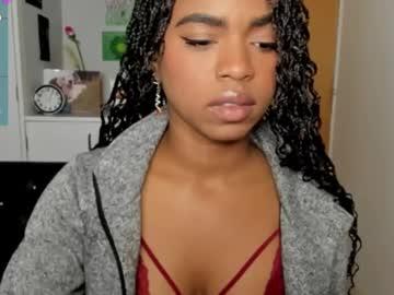 _marcela_22 - Chaturbate model