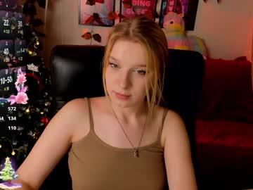 Karambamoon - Chaturbate model