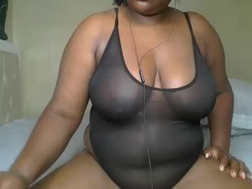 Sassie_bee - Chaturbate model