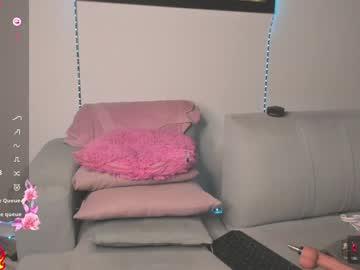 Little_caro13 - Chaturbate model