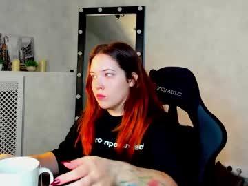 suzanne_hall Chaturbate model