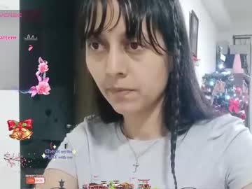 Lunamoon_17 - Chaturbate model