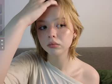 Helloworldea - Chaturbate model