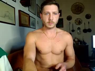 squirtluva Chaturbate model