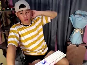 hugecock_onboardx Chaturbate model