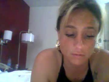 Beautiful_bella_143 - Chaturbate model