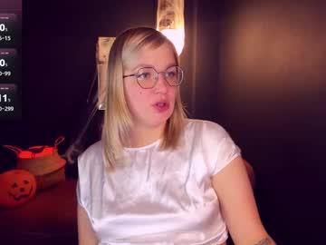 Bella_cosmos - Chaturbate model