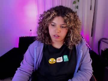 Madelaine_taylor - Chaturbate model