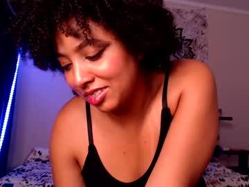 Michell_bling - Chaturbate model