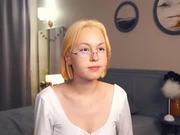 Beatrixcarrington - Chaturbate model