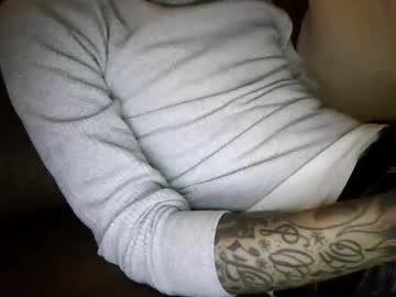 Bertdollaz757 - Chaturbate model