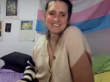 Luluphoenix00 - Chaturbate model