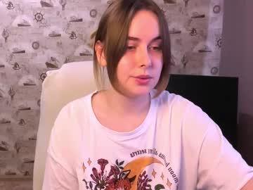 Aliceindildoland - Chaturbate model