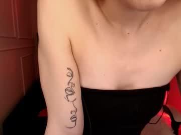 Horny_blondiee - Chaturbate model