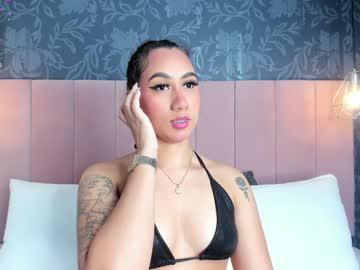 Adelinecolins - Chaturbate model