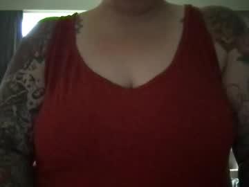 Naughtykitten_andherdaddy - Chaturbate model