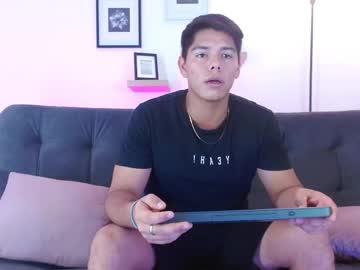 Teylor_22cm - Chaturbate model