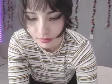 deni_bloom Chaturbate model