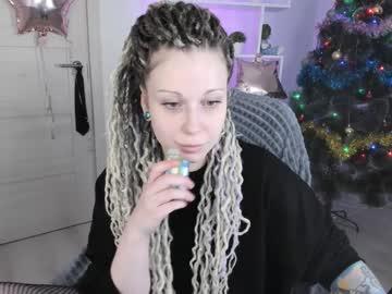 Sally_moore13 - Chaturbate model