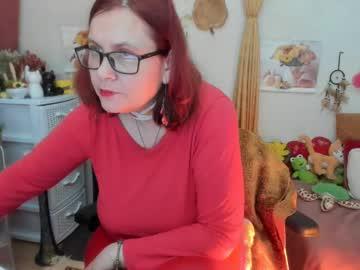 Dyannelovee - Chaturbate model