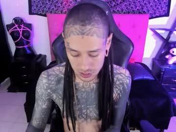 Ink_u_buzz - Chaturbate model