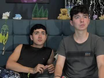 Horny_twinks_guys - Chaturbate model