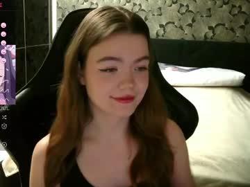 Nicolemeew - Chaturbate model