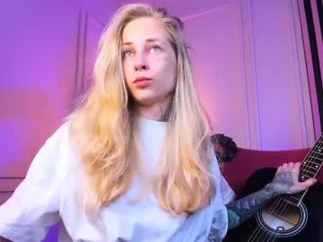 Bruksa_ - Chaturbate model